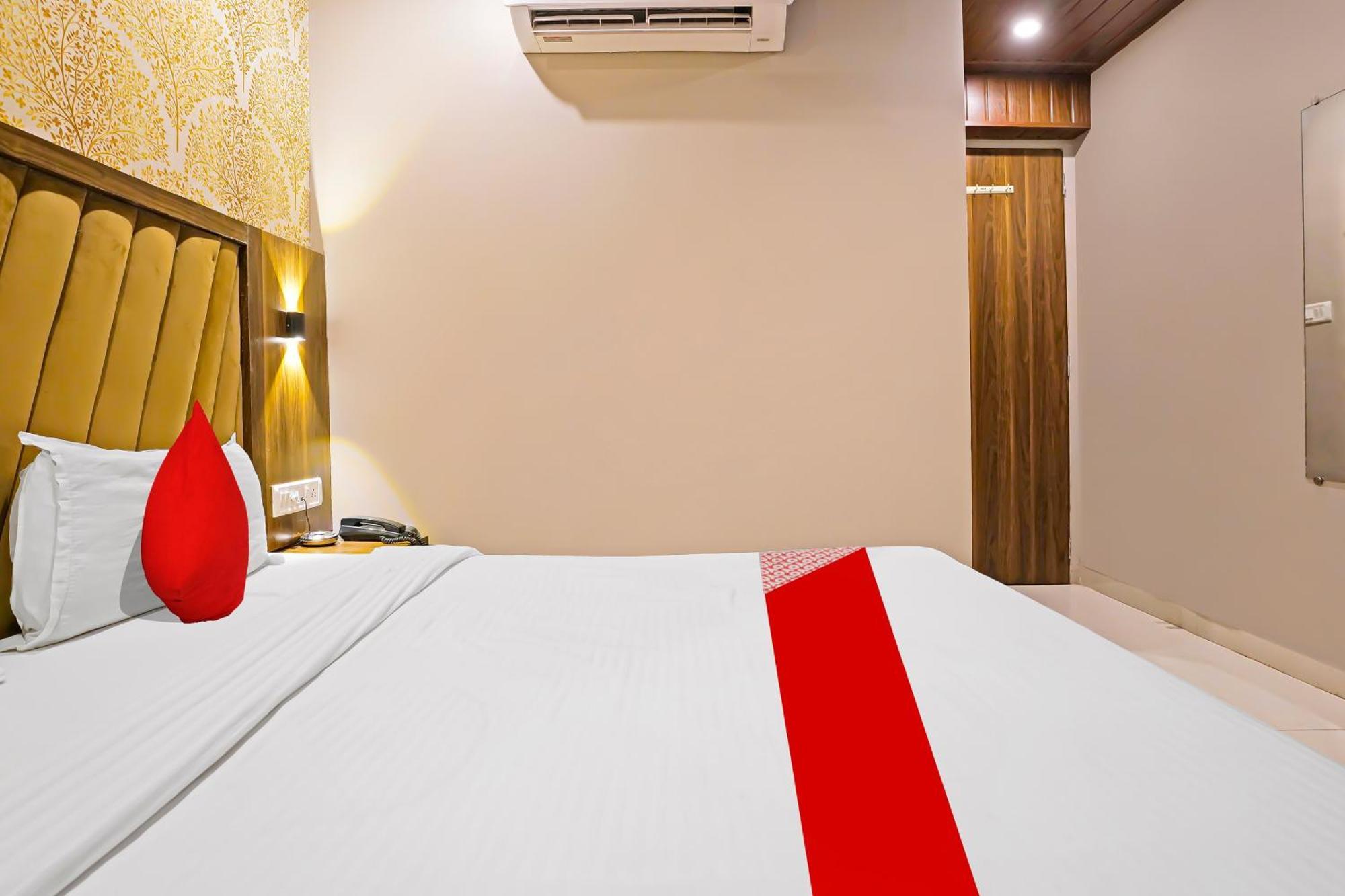 Super Hotel O Homestay Andheri East Bombay Eksteriør billede